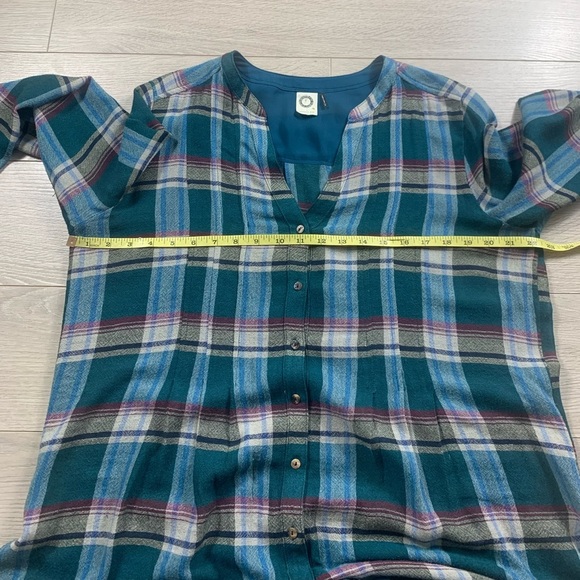 Anthropologie Akemi + Kin Lucie Plaid Tunic Button Front Top - Picture 9 of 10